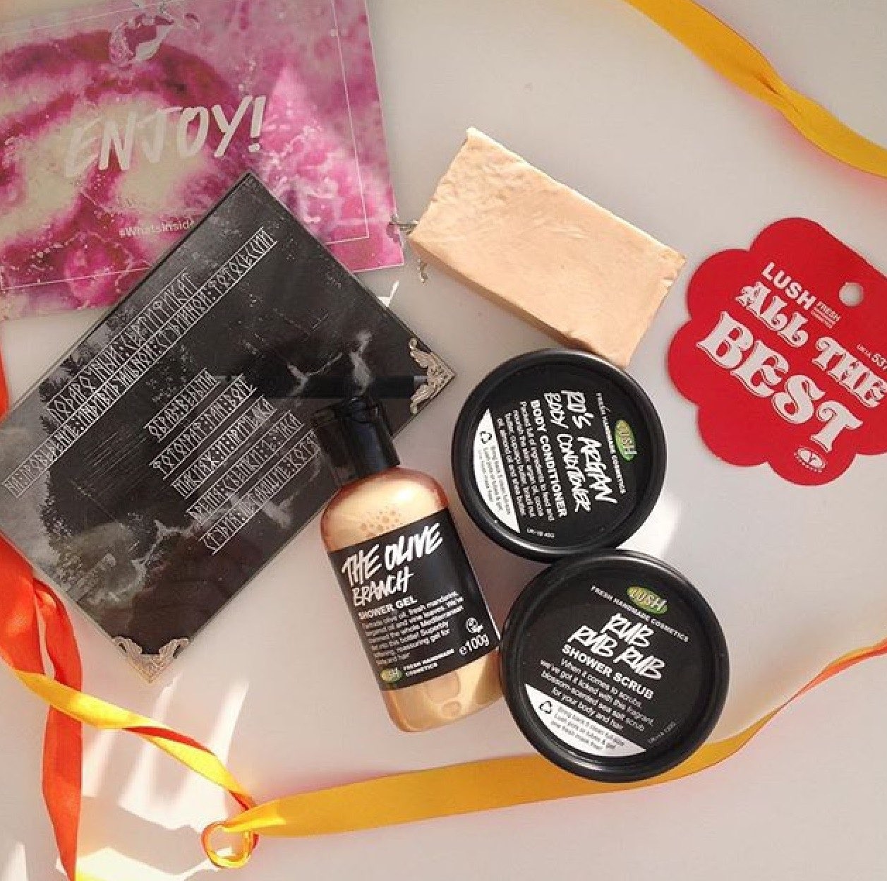 Lush свежая косметика ручной работы официальный сайт Lush свежая косметика ручной работы официальный сайт