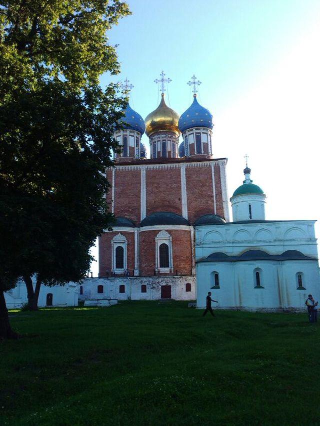 Крестовоздвиженский собор Рязанский Кремль