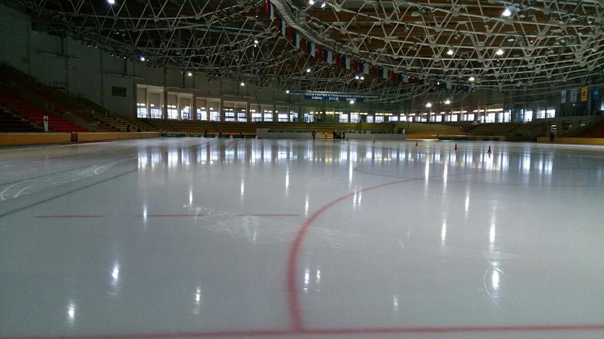 Ледовый дворец спорта в Крылатском